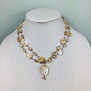 Mother-of-pearl double-strand necklace